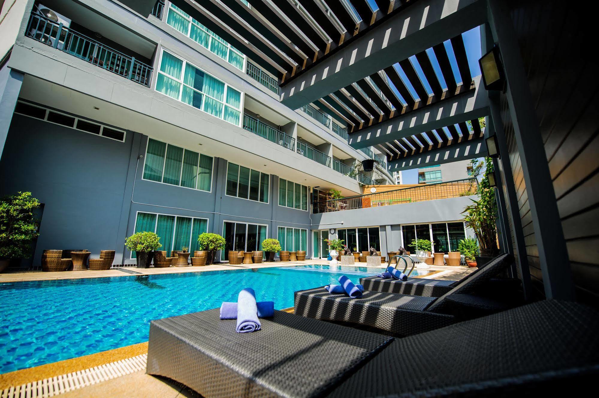 Hotel Selection Pattaya Exterior photo